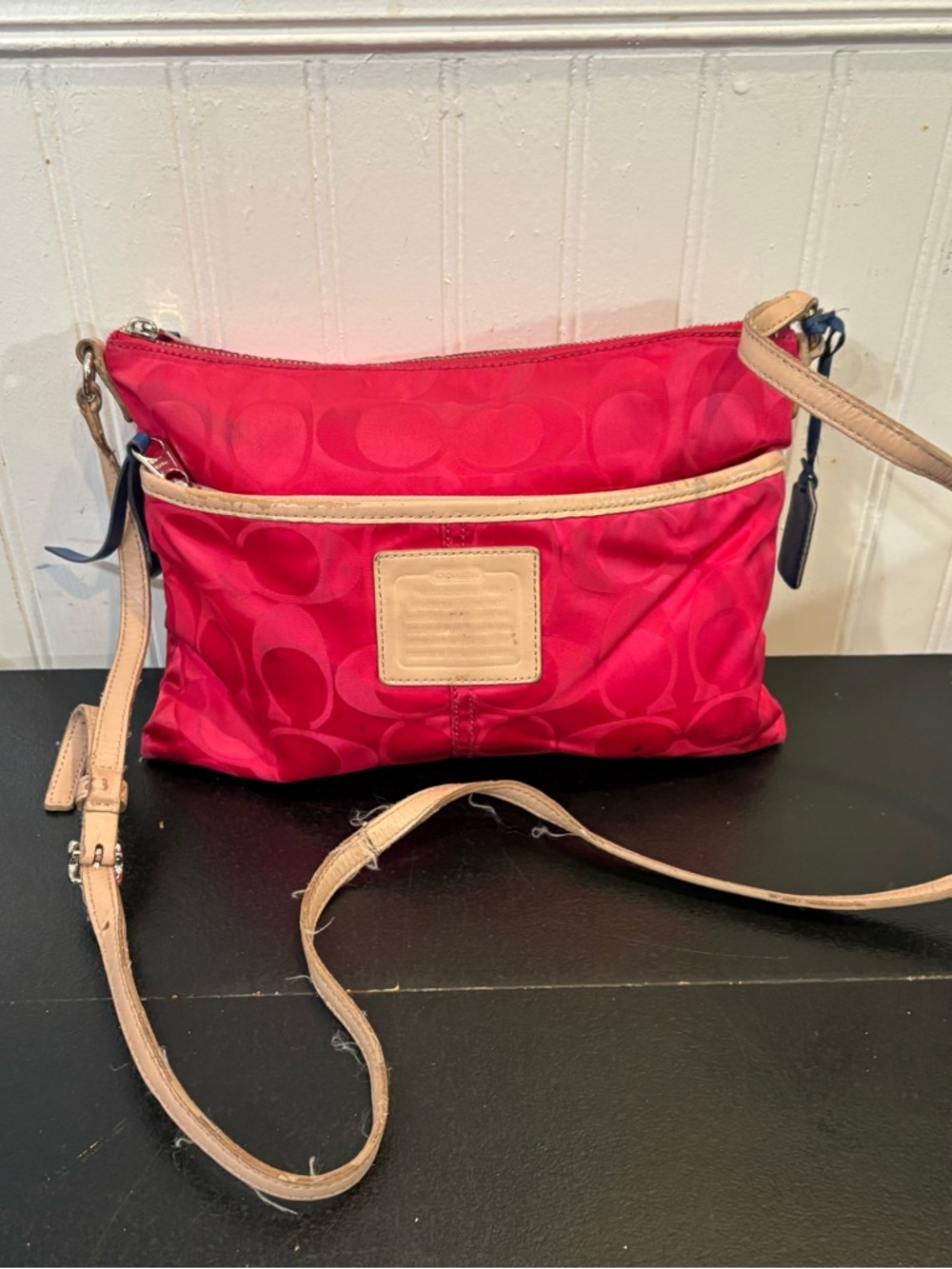 COACH 24861 Legacy Weekend Hippie
Fuchsia Nylon Adjustable Strap
Crossbody Bag